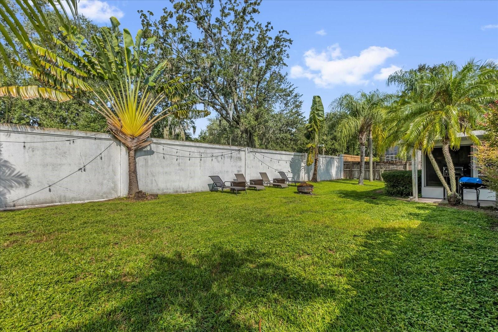 5012 THE OAKS CIR, ORLANDO, FL, 32809