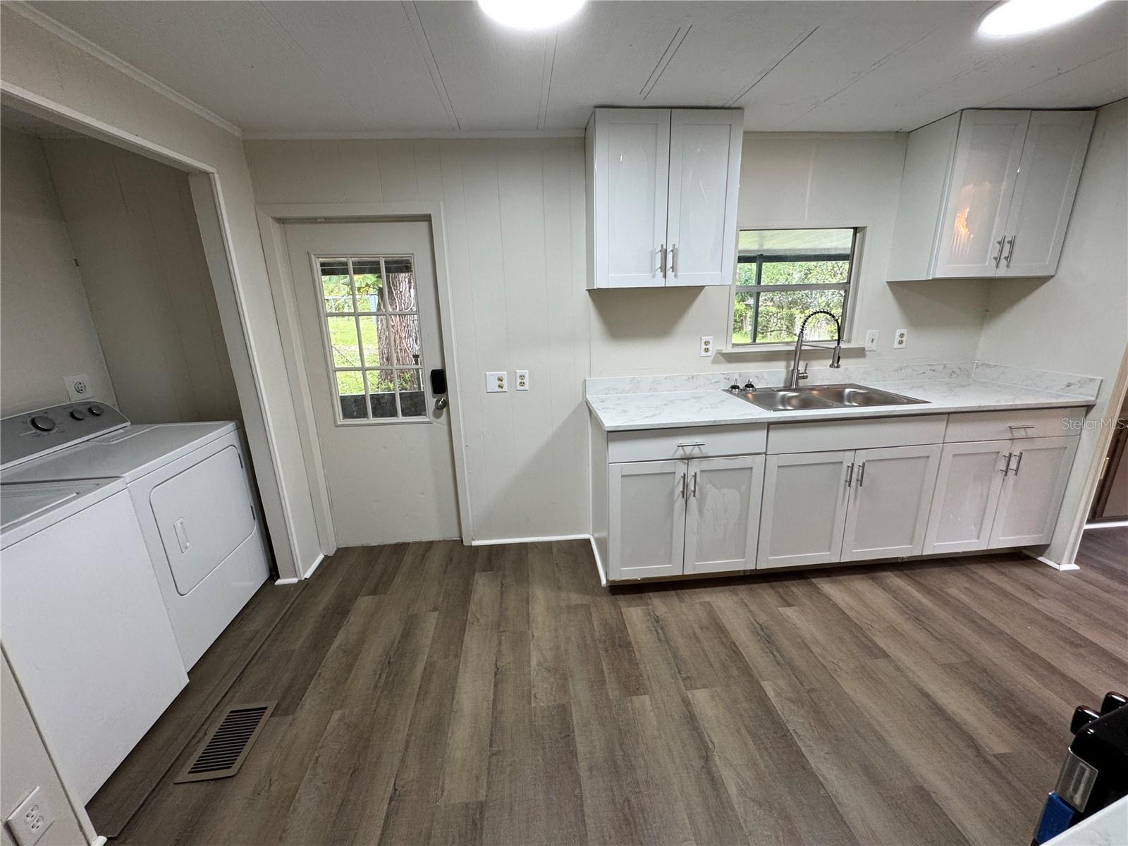 8210 S COVE PT, FLORAL CITY, FL, 34436