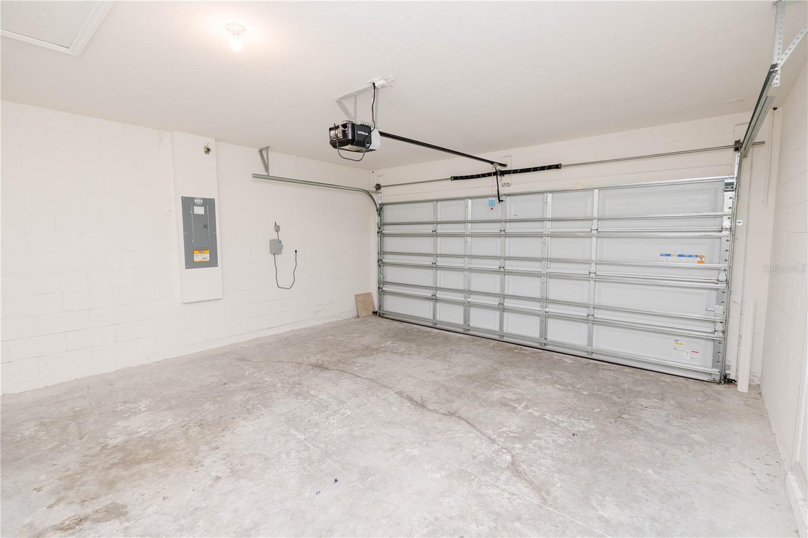 6777 LONGBOAT DR, BROOKSVILLE, FL, 34604