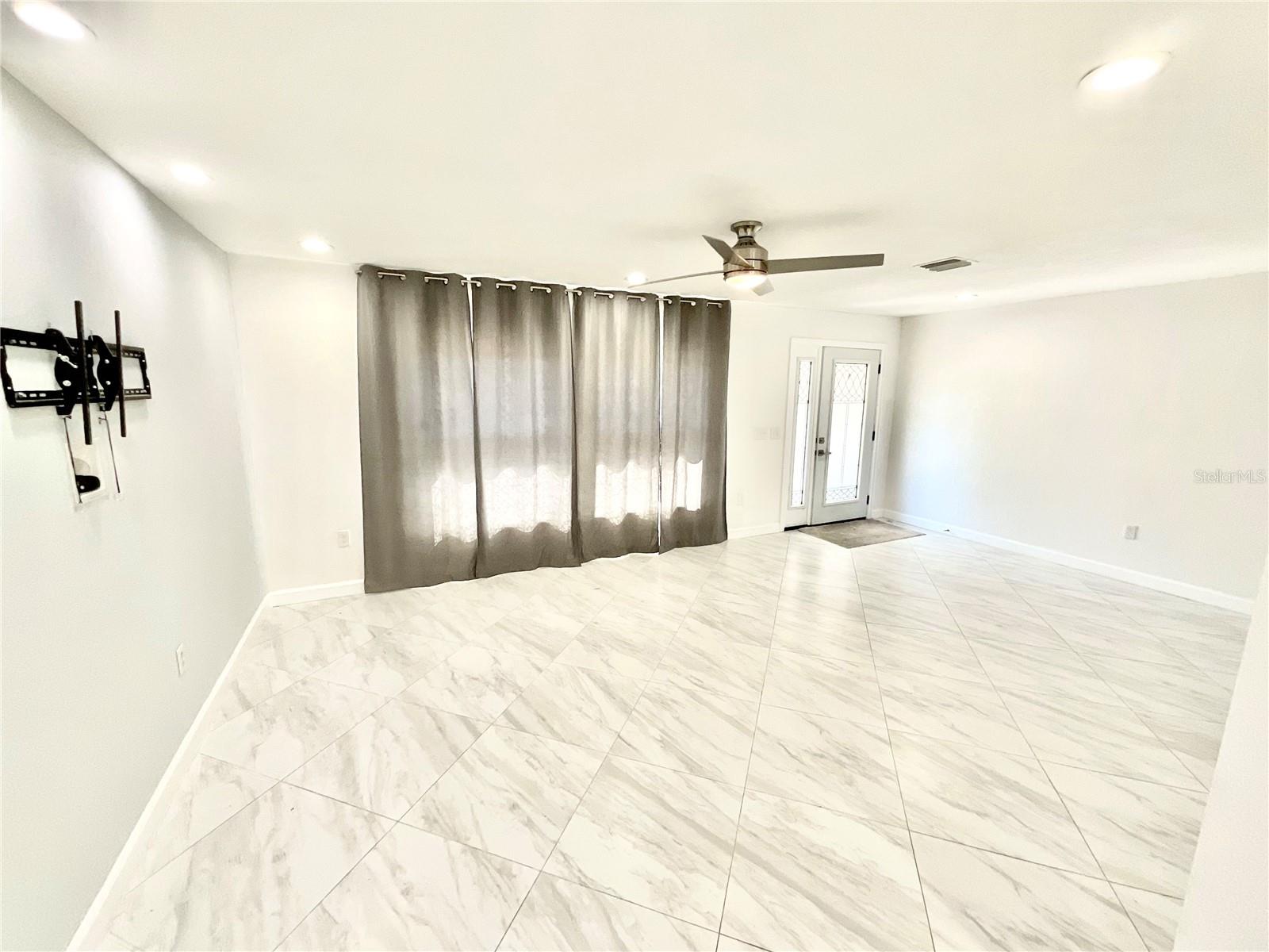 1545 INDIANA AVE, PALM HARBOR, FL, 34683