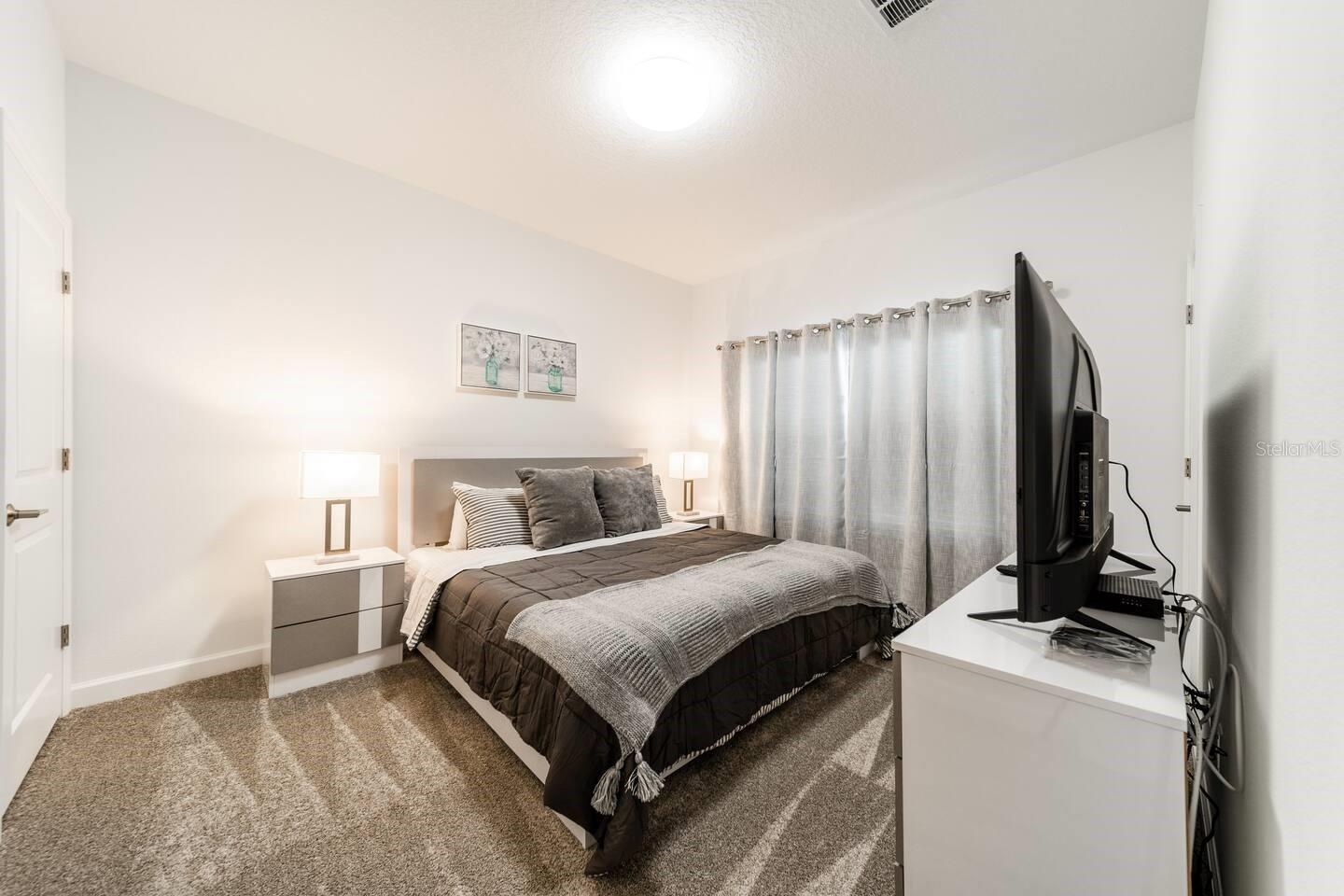 1002 SPLASH SHOT PL, DAVENPORT, FL, 33896