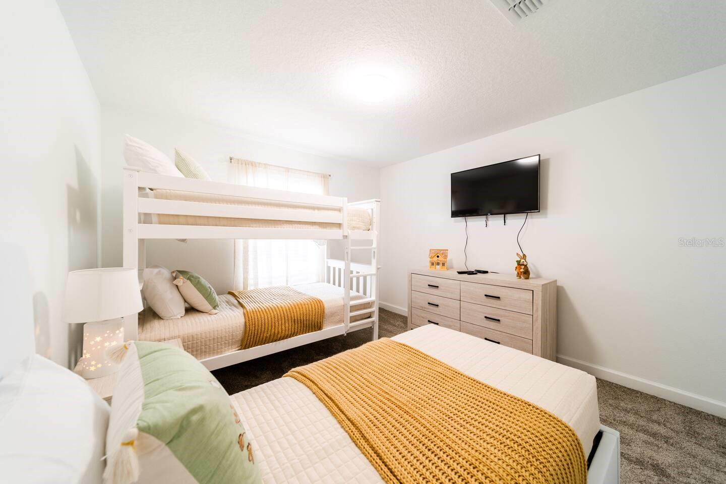 1002 SPLASH SHOT PL, DAVENPORT, FL, 33896