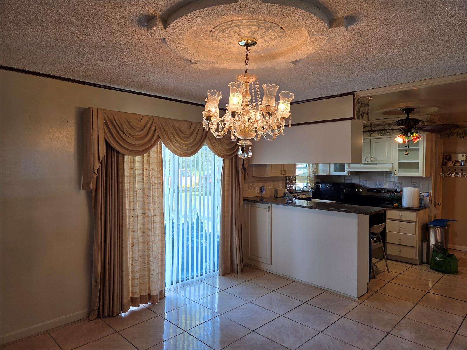 208 SW 3RD AVE, MULBERRY, FL, 33860