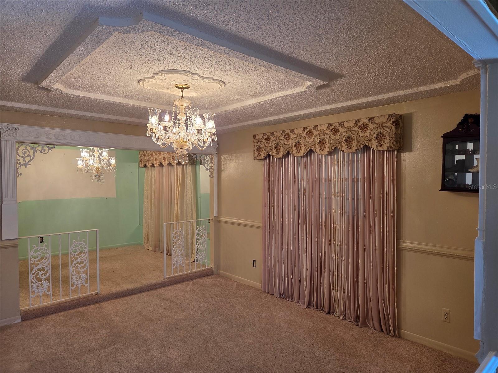 208 SW 3RD AVE, MULBERRY, FL, 33860