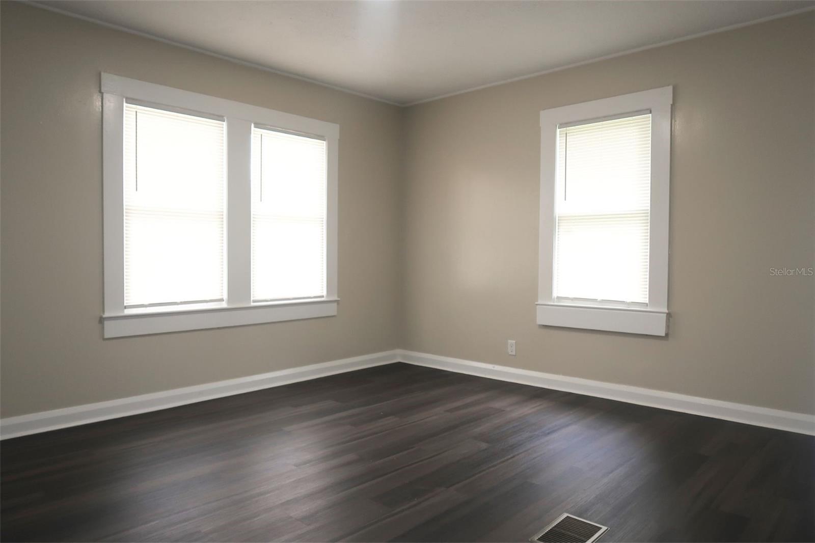 3207 E TRAPNELL RD, PLANT CITY, FL, 33566