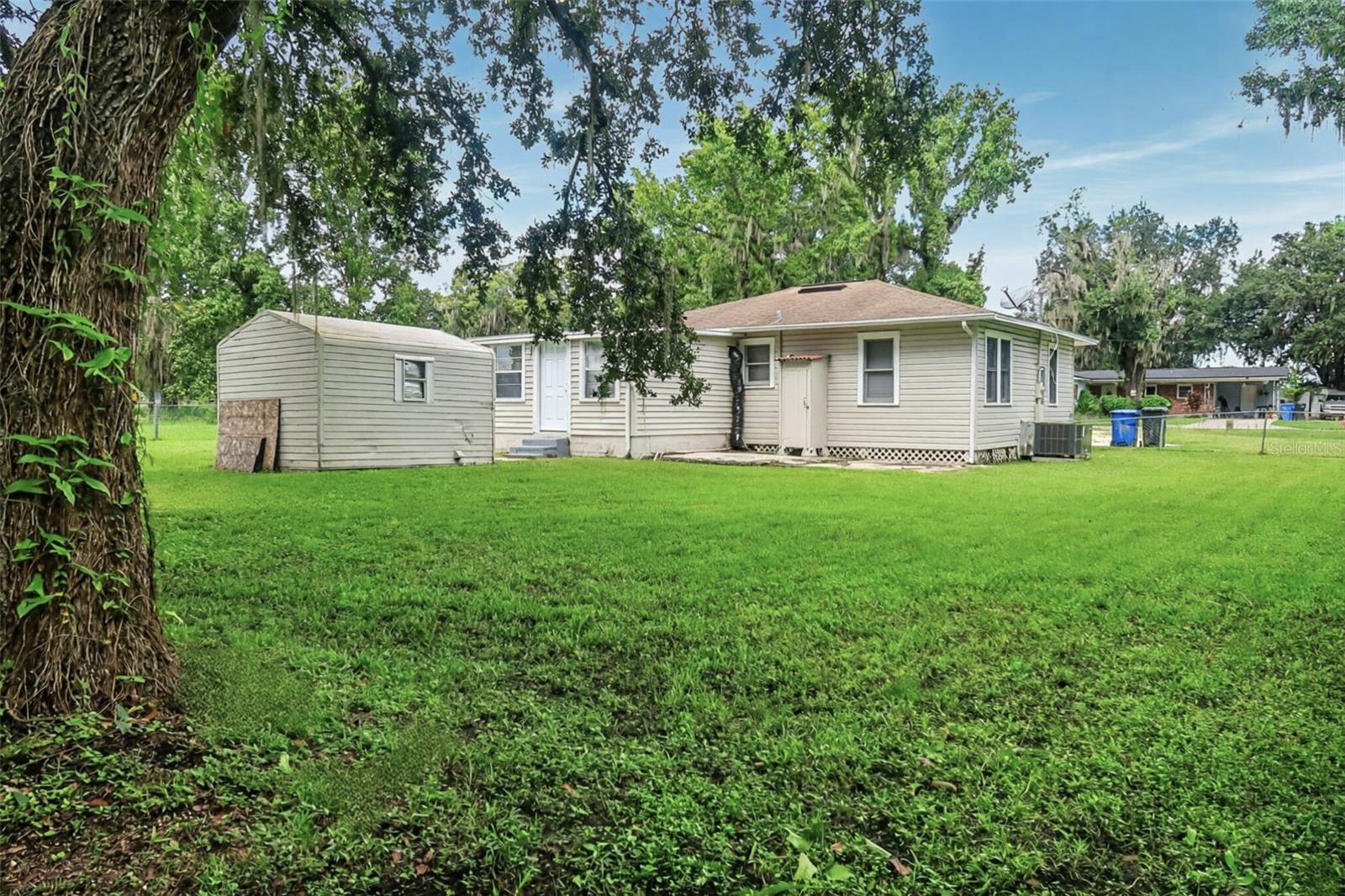 3207 E TRAPNELL RD, PLANT CITY, FL, 33566