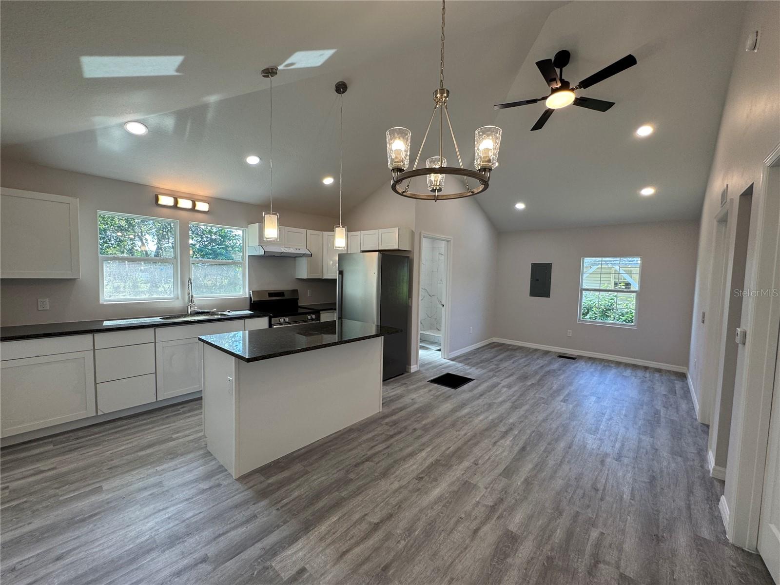 513 ORANGE ST, AUBURNDALE, FL, 33823