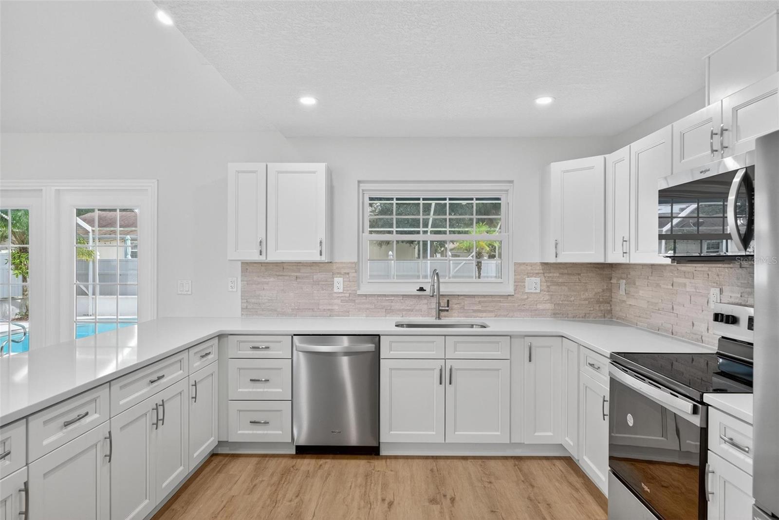 8 SHARON TER, ORMOND BEACH, FL, 32174