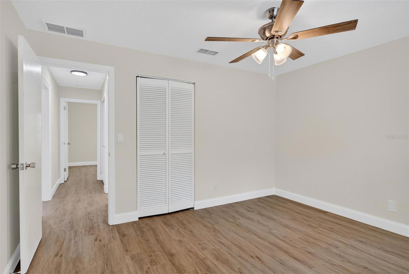 8 SHARON TER, ORMOND BEACH, FL, 32174