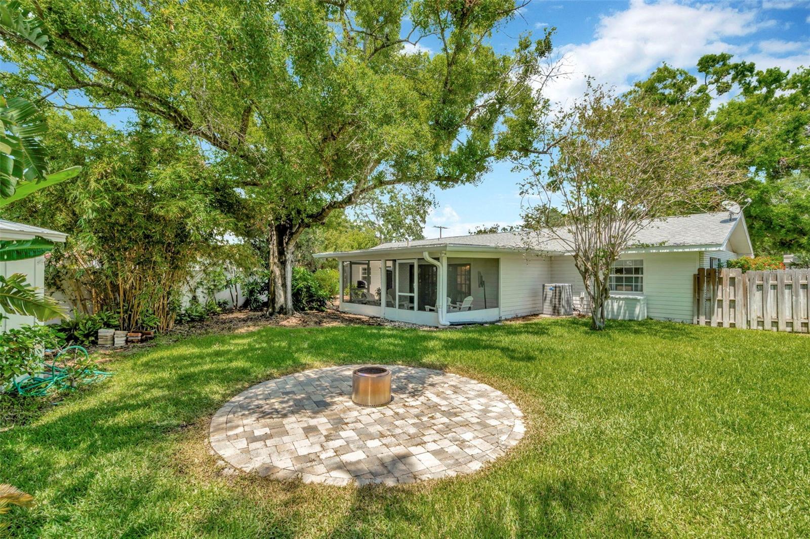 709 S HIMES AVE, TAMPA, FL, 33609