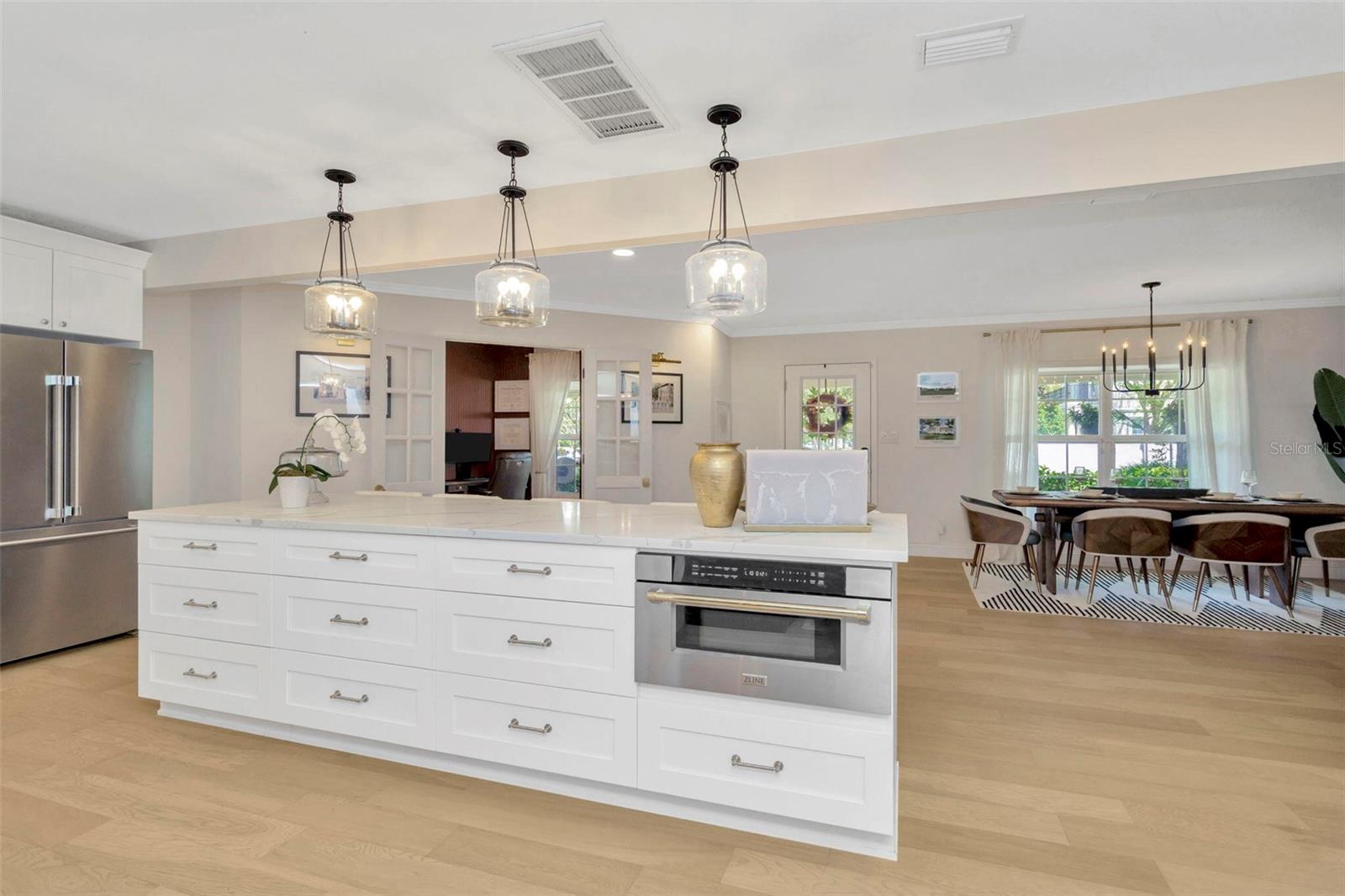 709 S HIMES AVE, TAMPA, FL, 33609