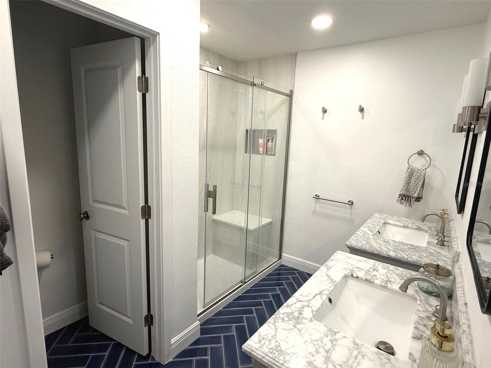 709 S HIMES AVE, TAMPA, FL, 33609