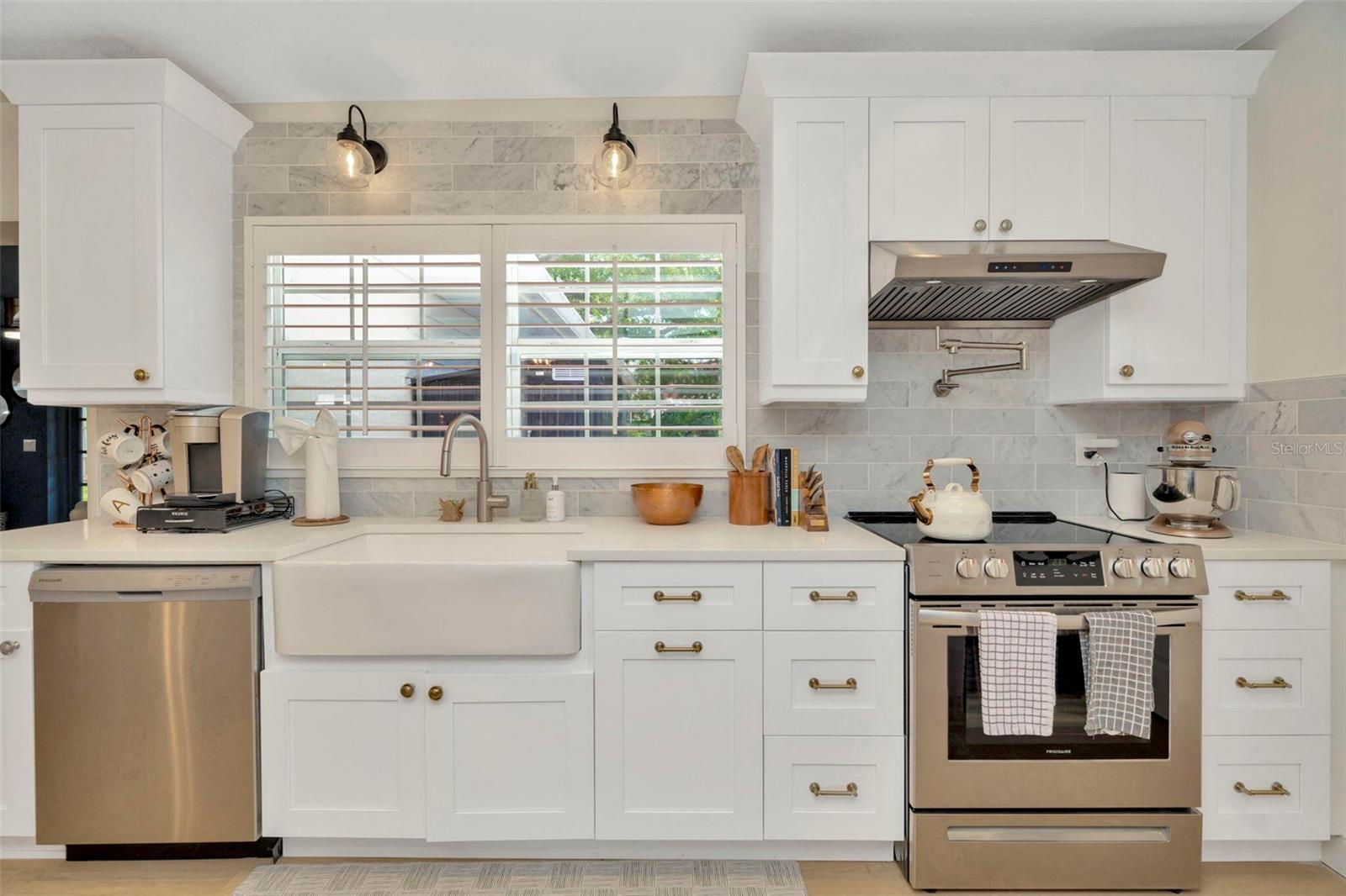 709 S HIMES AVE, TAMPA, FL, 33609