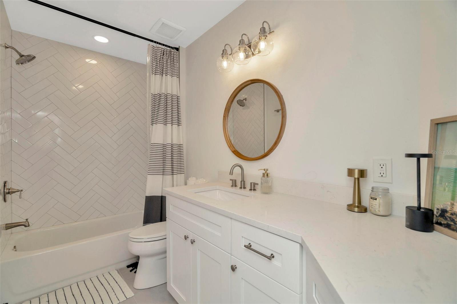 709 S HIMES AVE, TAMPA, FL, 33609