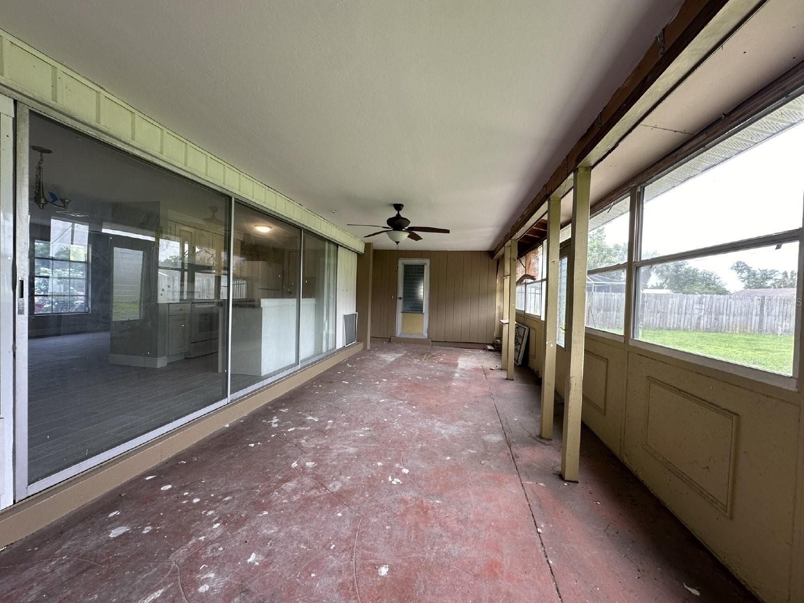 2330 LEE TER, PORT CHARLOTTE, FL, 33952