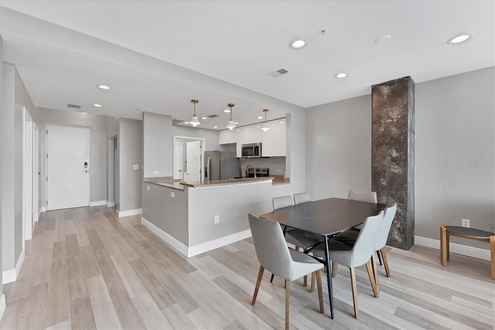 525 E JACKSON ST #705, ORLANDO, FL, 32801