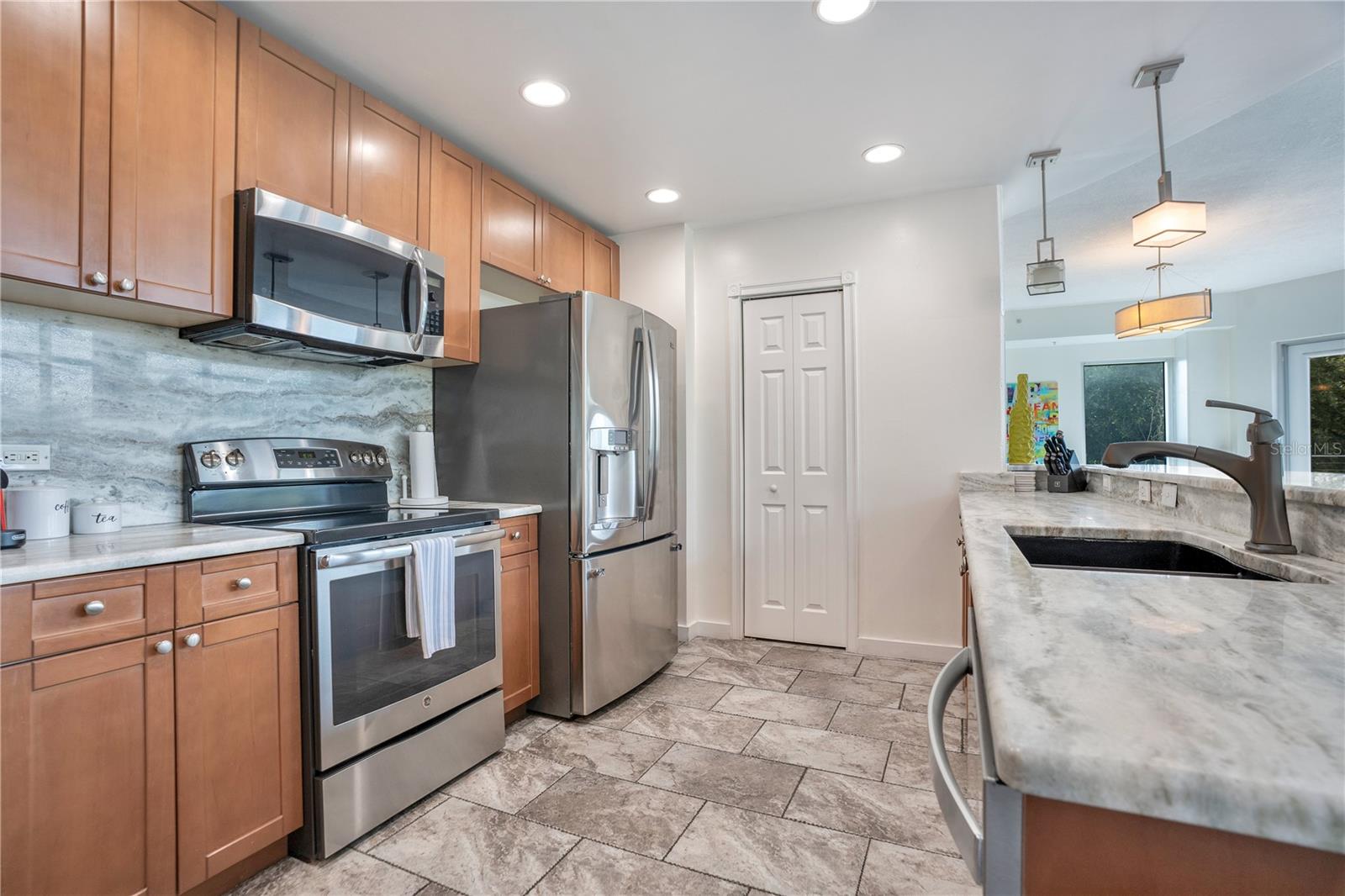 525 E JACKSON ST #302, ORLANDO, FL, 32801