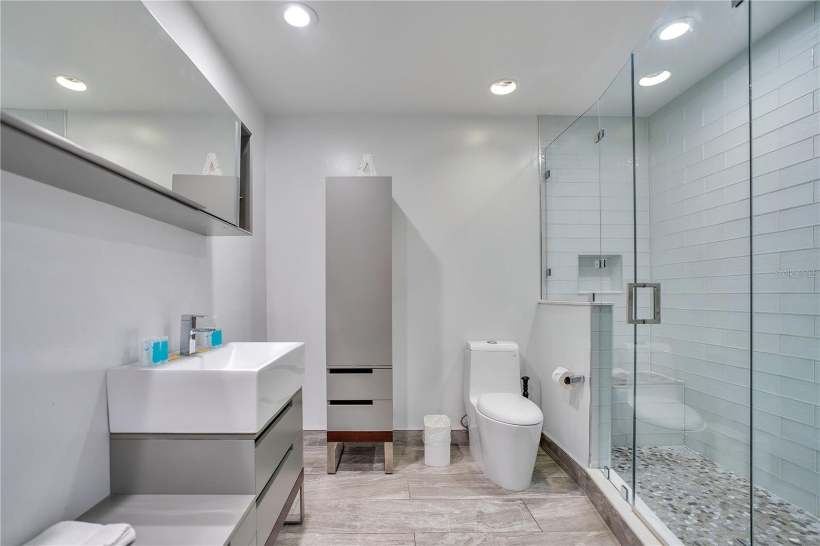 525 E JACKSON ST #302, ORLANDO, FL, 32801