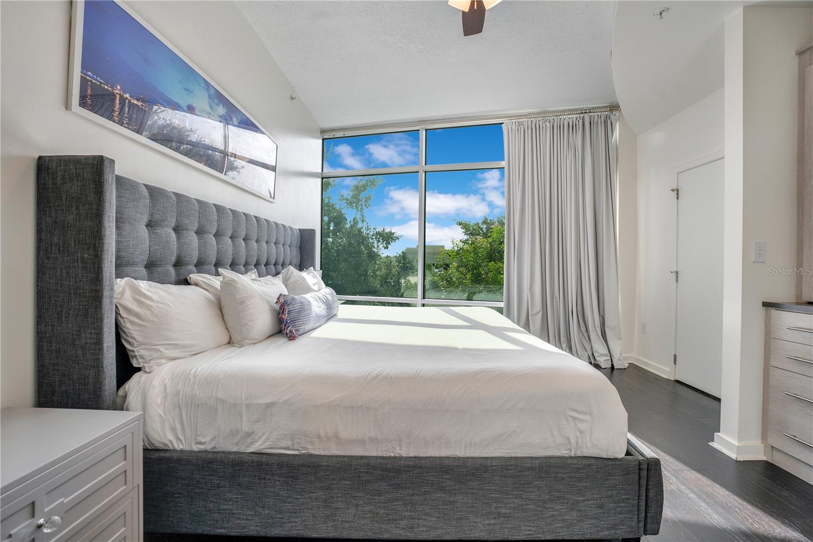 525 E JACKSON ST #302, ORLANDO, FL, 32801