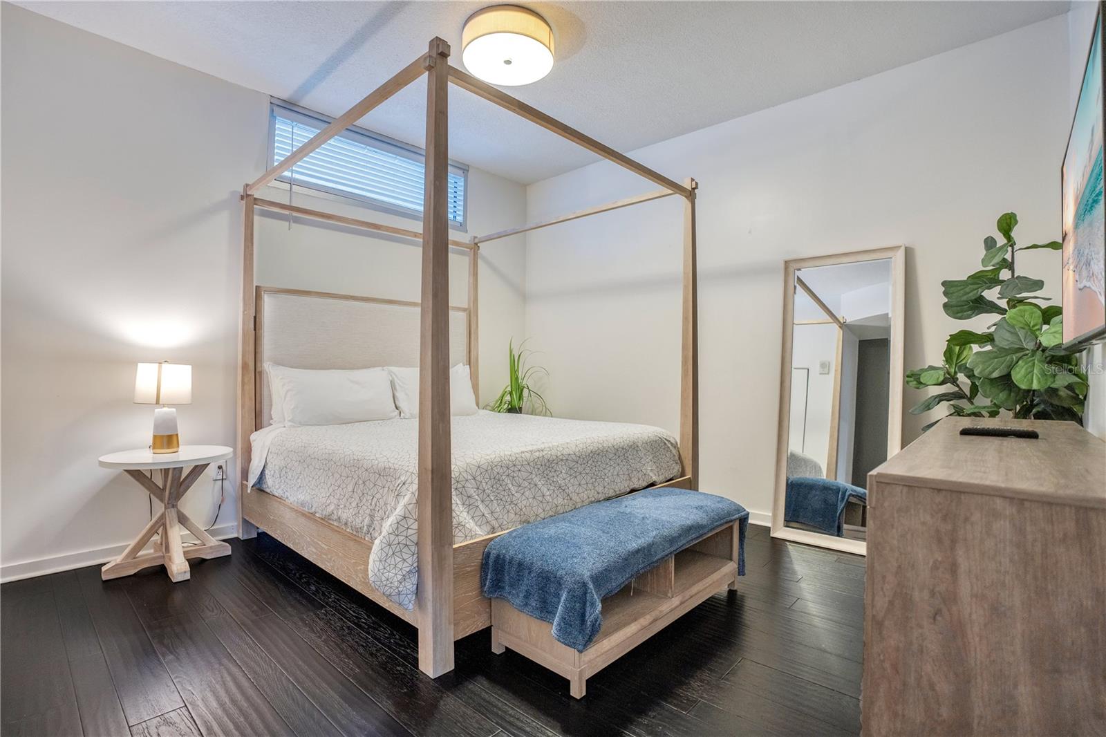 525 E JACKSON ST #302, ORLANDO, FL, 32801