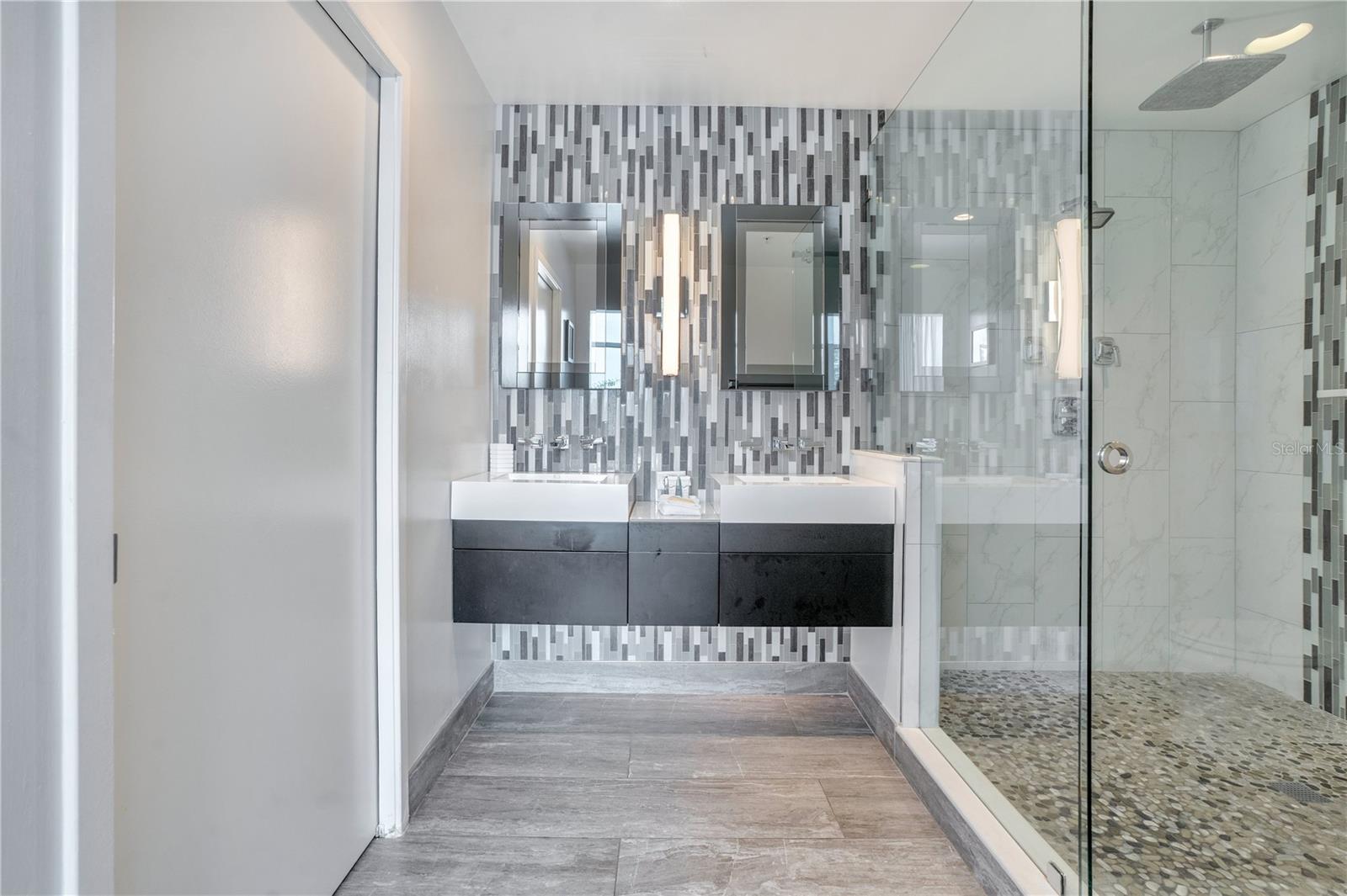 525 E JACKSON ST #302, ORLANDO, FL, 32801