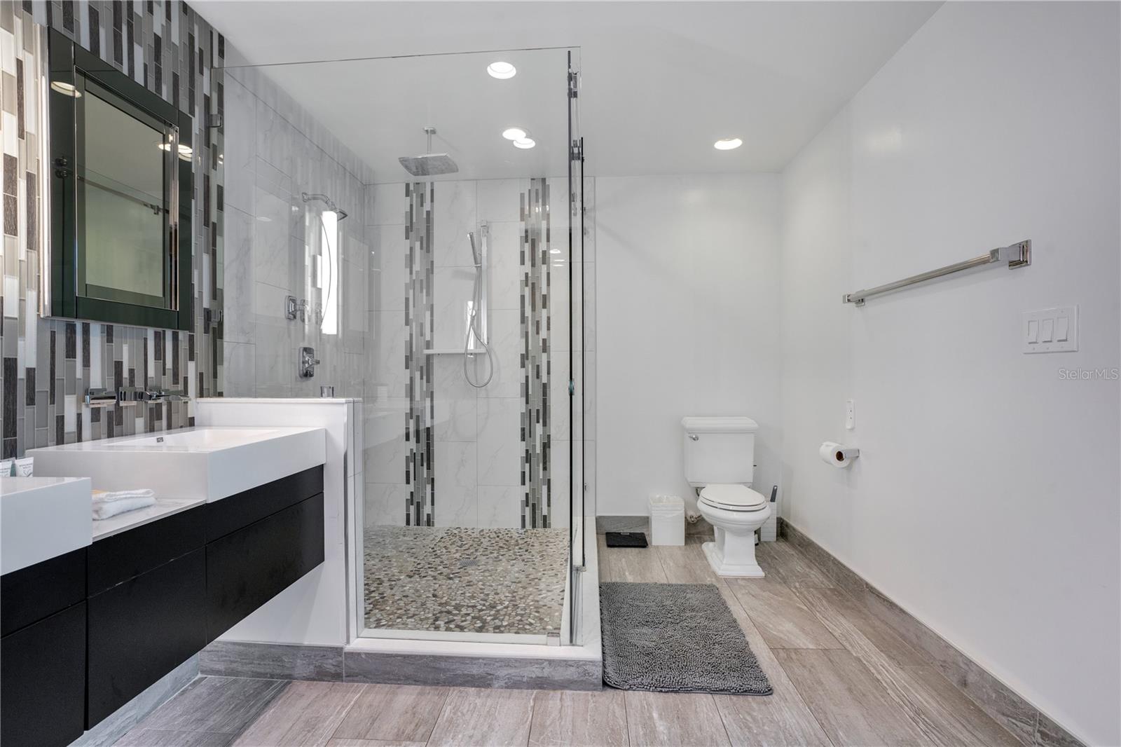 525 E JACKSON ST #302, ORLANDO, FL, 32801