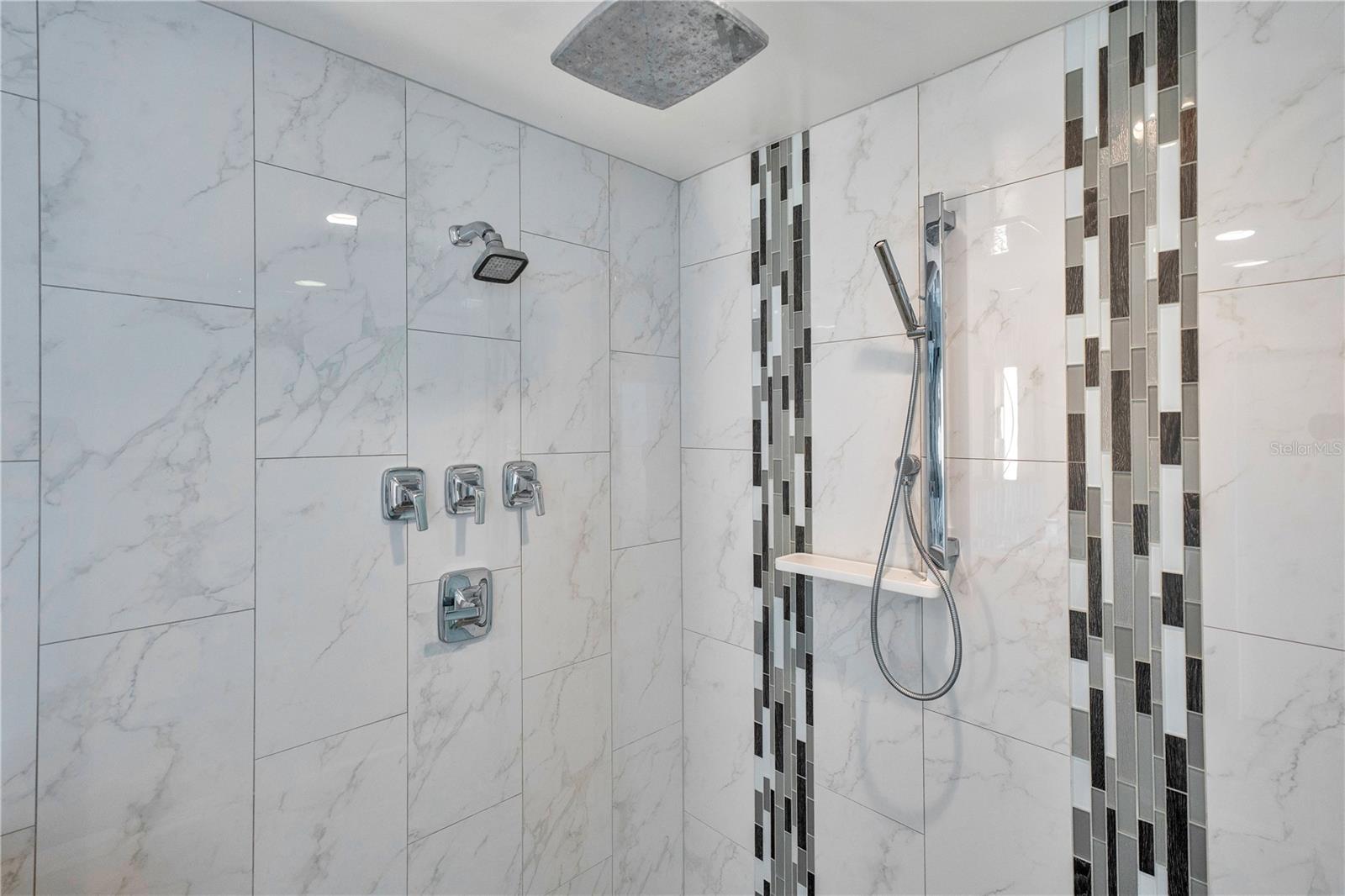 525 E JACKSON ST #302, ORLANDO, FL, 32801