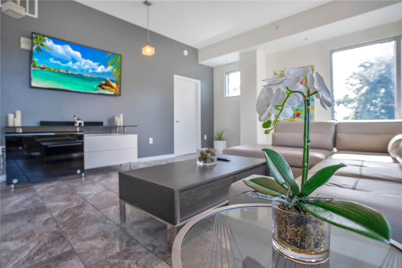 525 E JACKSON ST #302, ORLANDO, FL, 32801