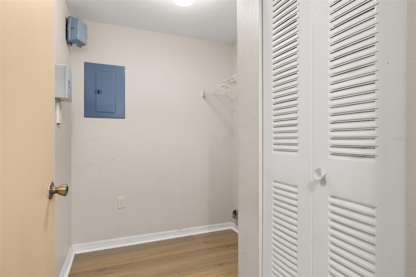 5512 METROWEST BLVD #201, ORLANDO, FL, 32811