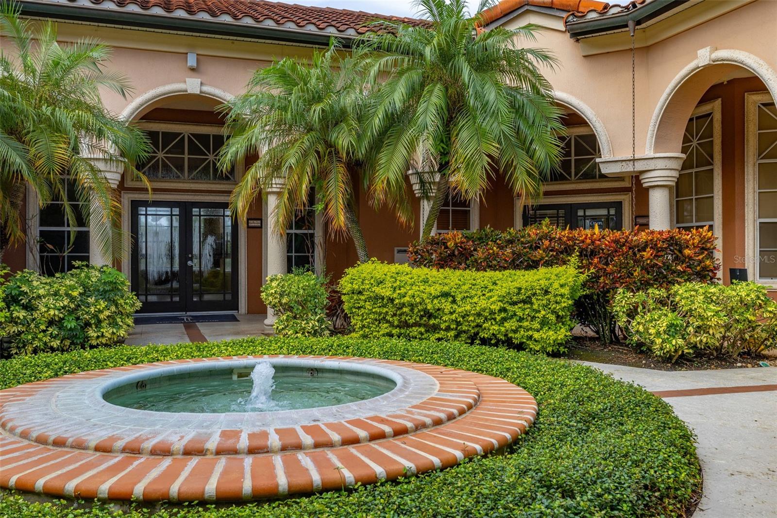 5512 METROWEST BLVD #201, ORLANDO, FL, 32811