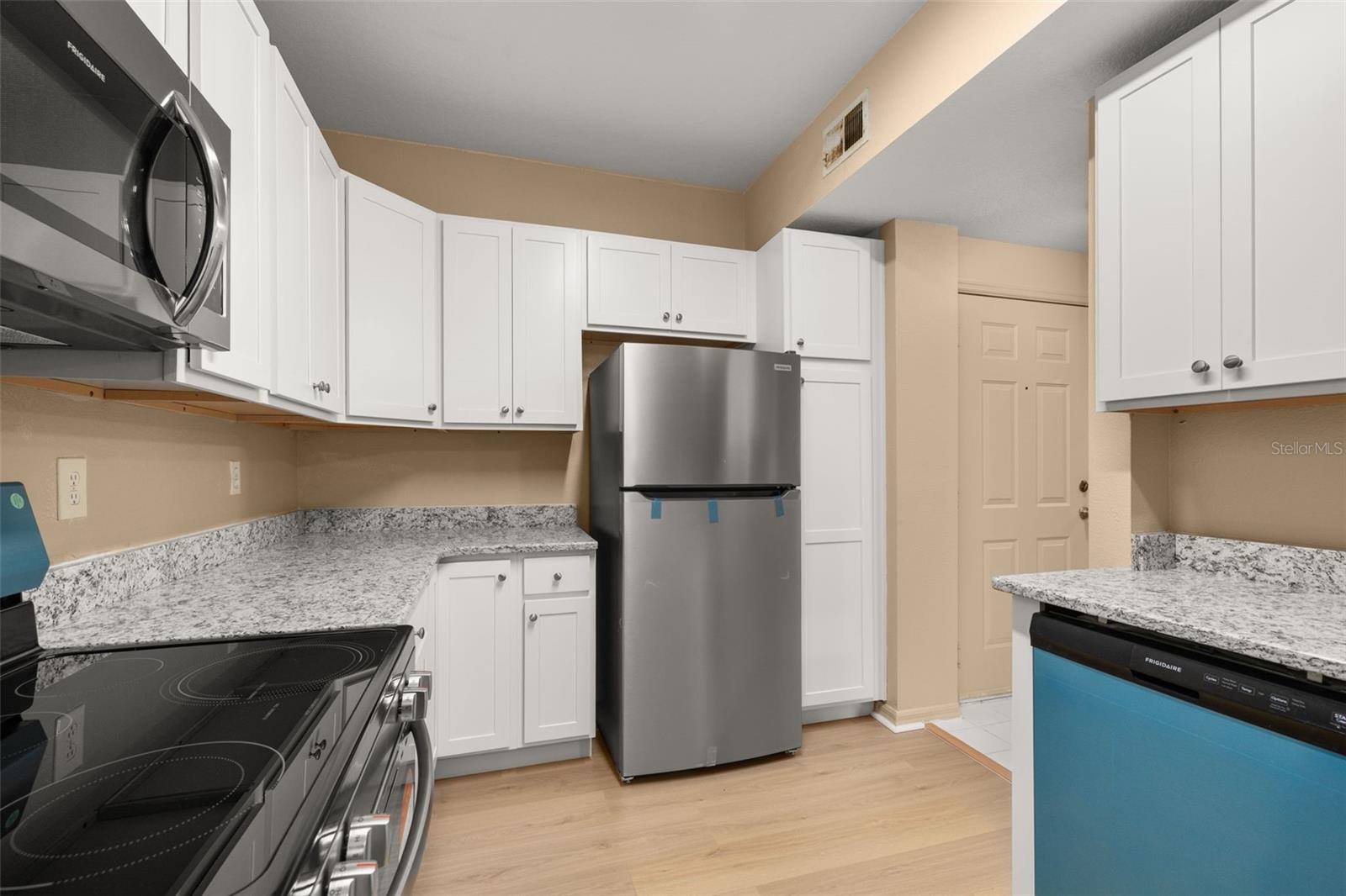 5512 METROWEST BLVD #201, ORLANDO, FL, 32811