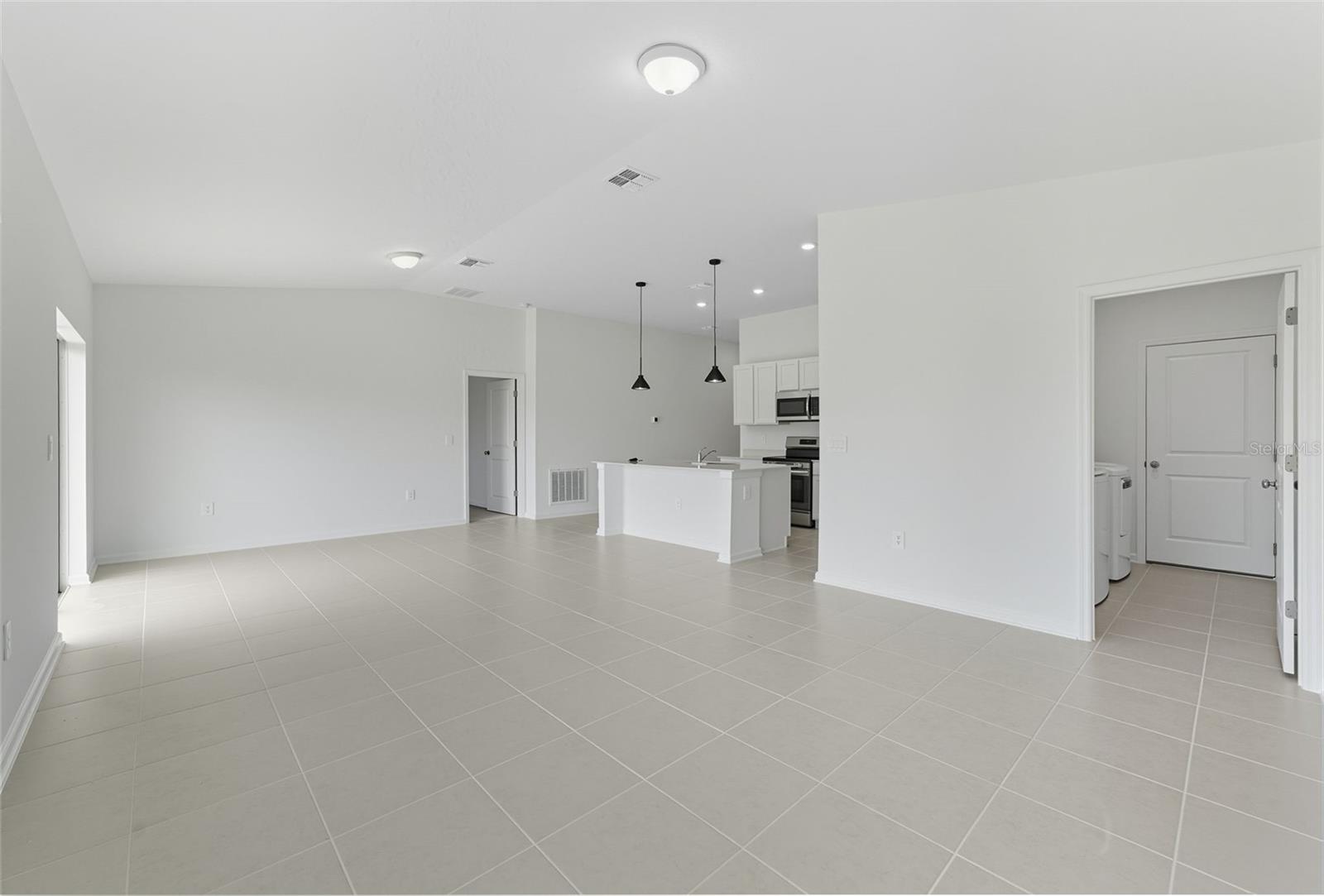 4694 GOLDEN KNIGHT BLVD, KISSIMMEE, FL, 34746