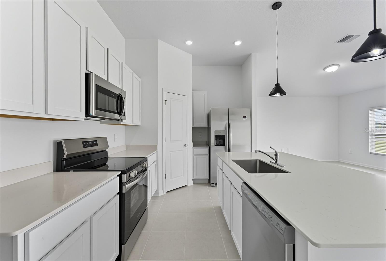 4694 GOLDEN KNIGHT BLVD, KISSIMMEE, FL, 34746