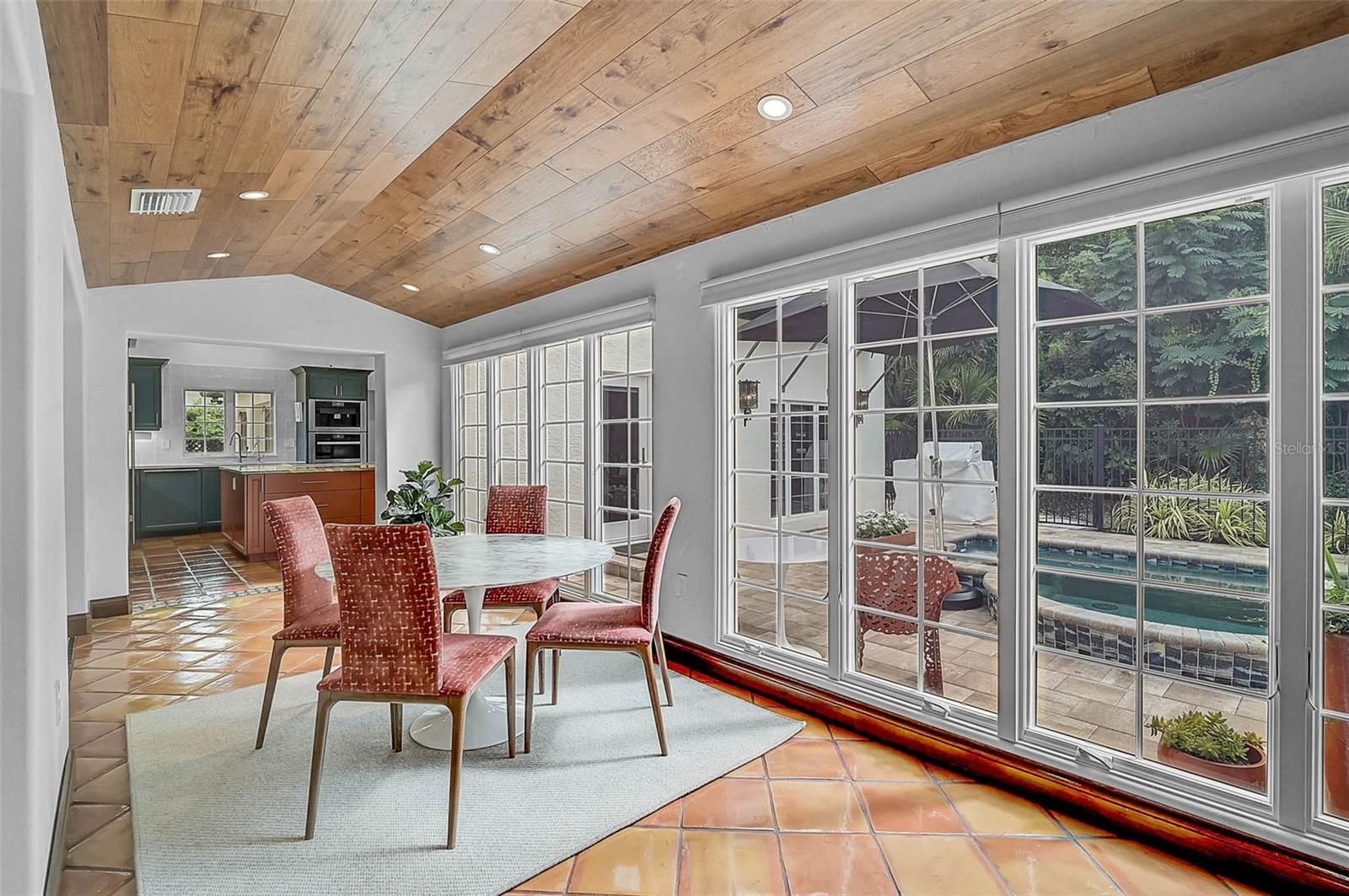 A4664741 Property Photo