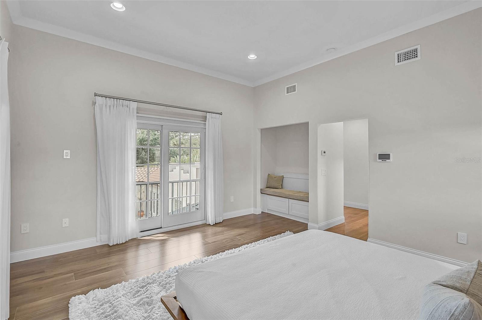 A4664741 Property Photo