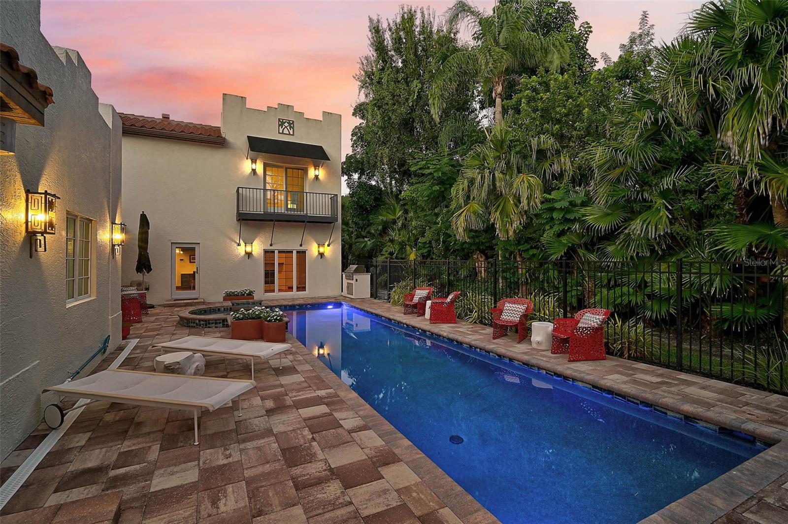 A4664741 Property Photo