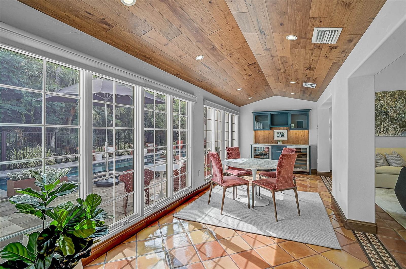 A4664741 Property Photo