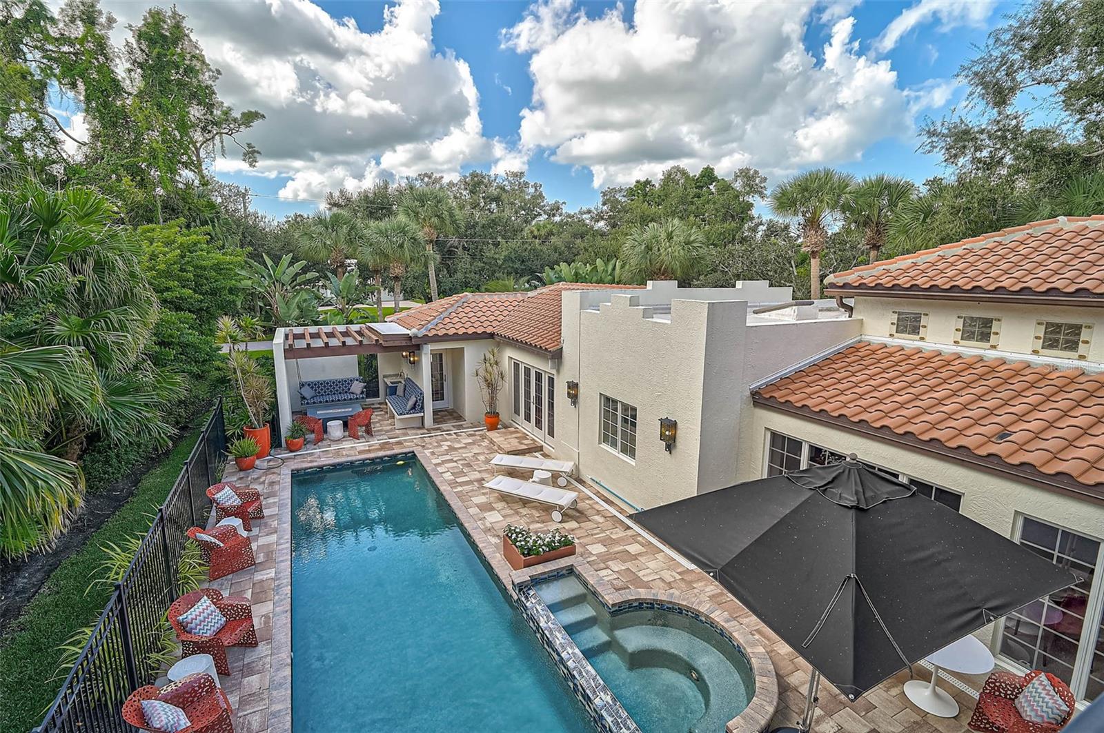 A4664741 Property Photo