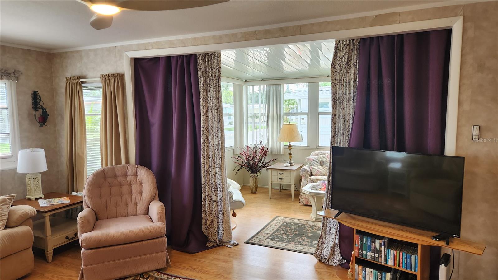 A4664744 Property Photo