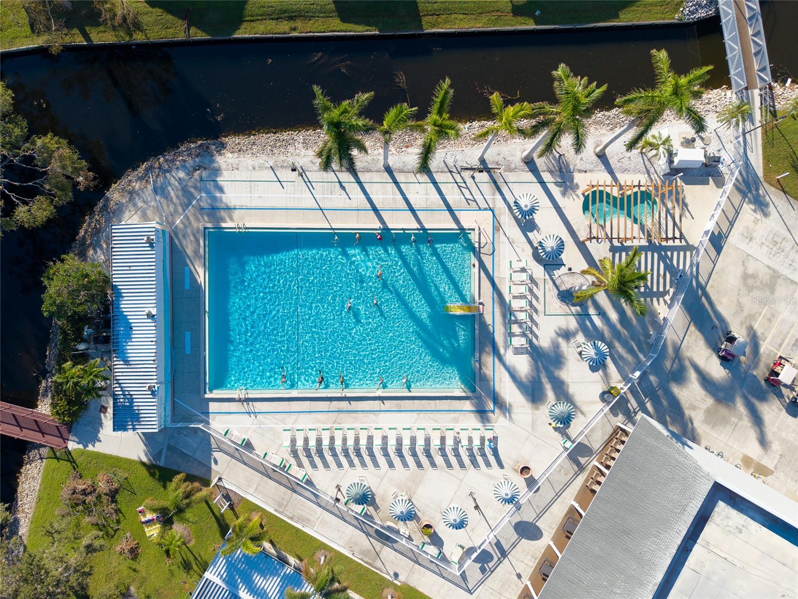 A4664744 Property Photo