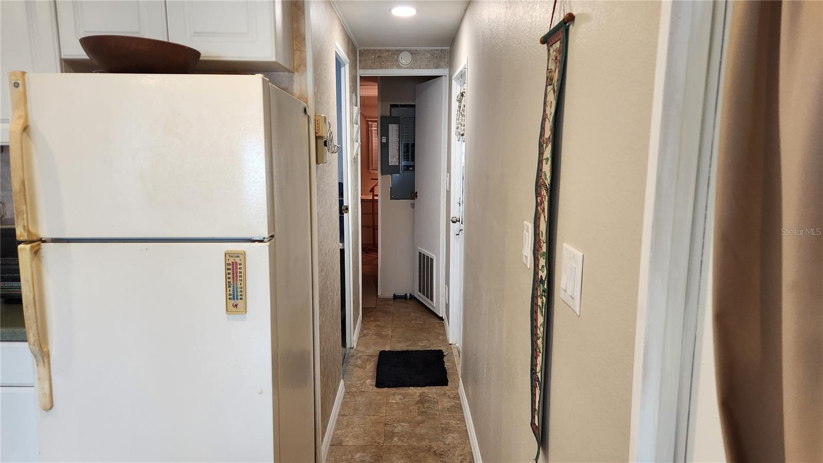 A4664744 Property Photo