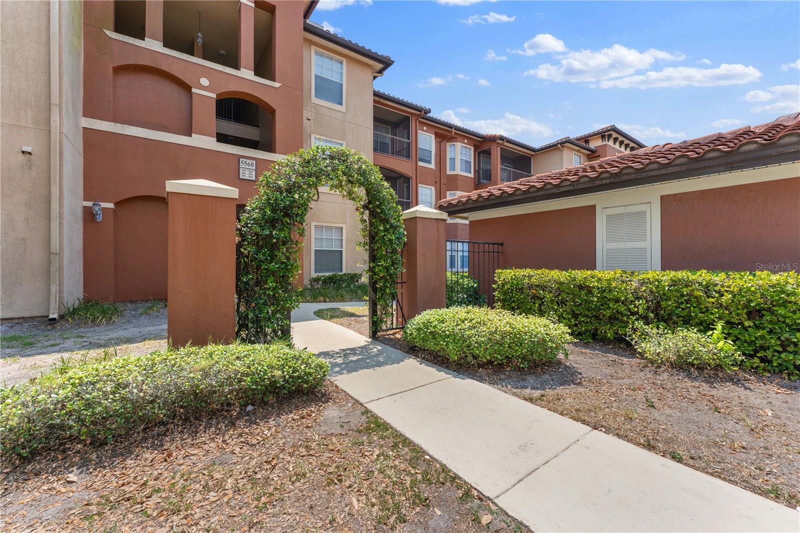 5560 METROWEST BLVD #303, ORLANDO, FL, 32811