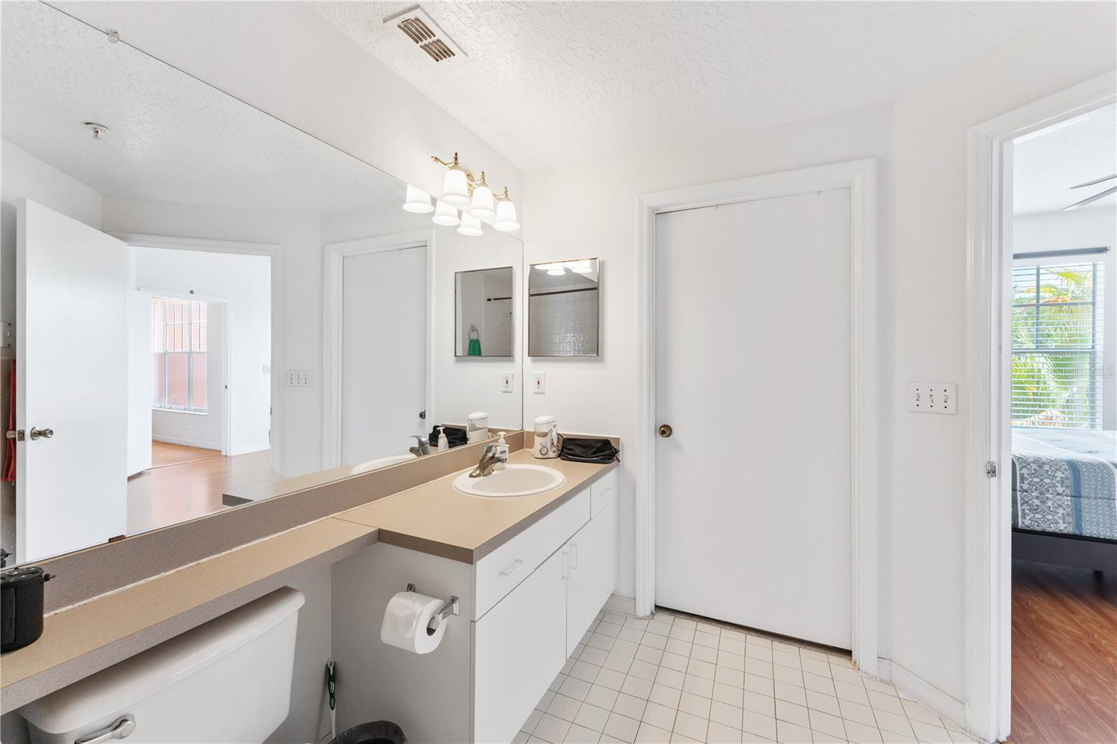 5560 METROWEST BLVD #303, ORLANDO, FL, 32811