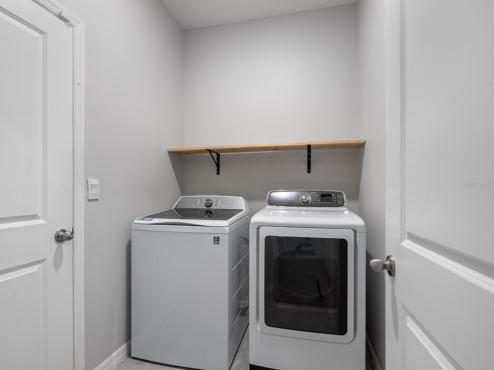 2092 MIDNIGHT PEARL DR, SARASOTA, FL, 34240