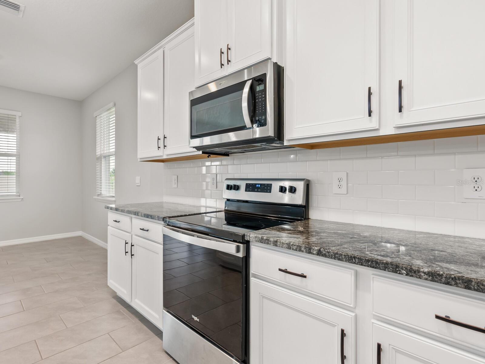 2092 MIDNIGHT PEARL DR, SARASOTA, FL, 34240