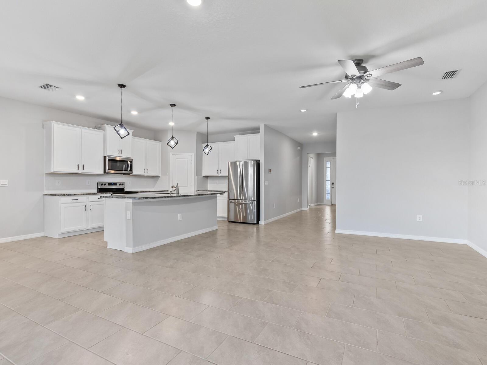 2092 MIDNIGHT PEARL DR, SARASOTA, FL, 34240