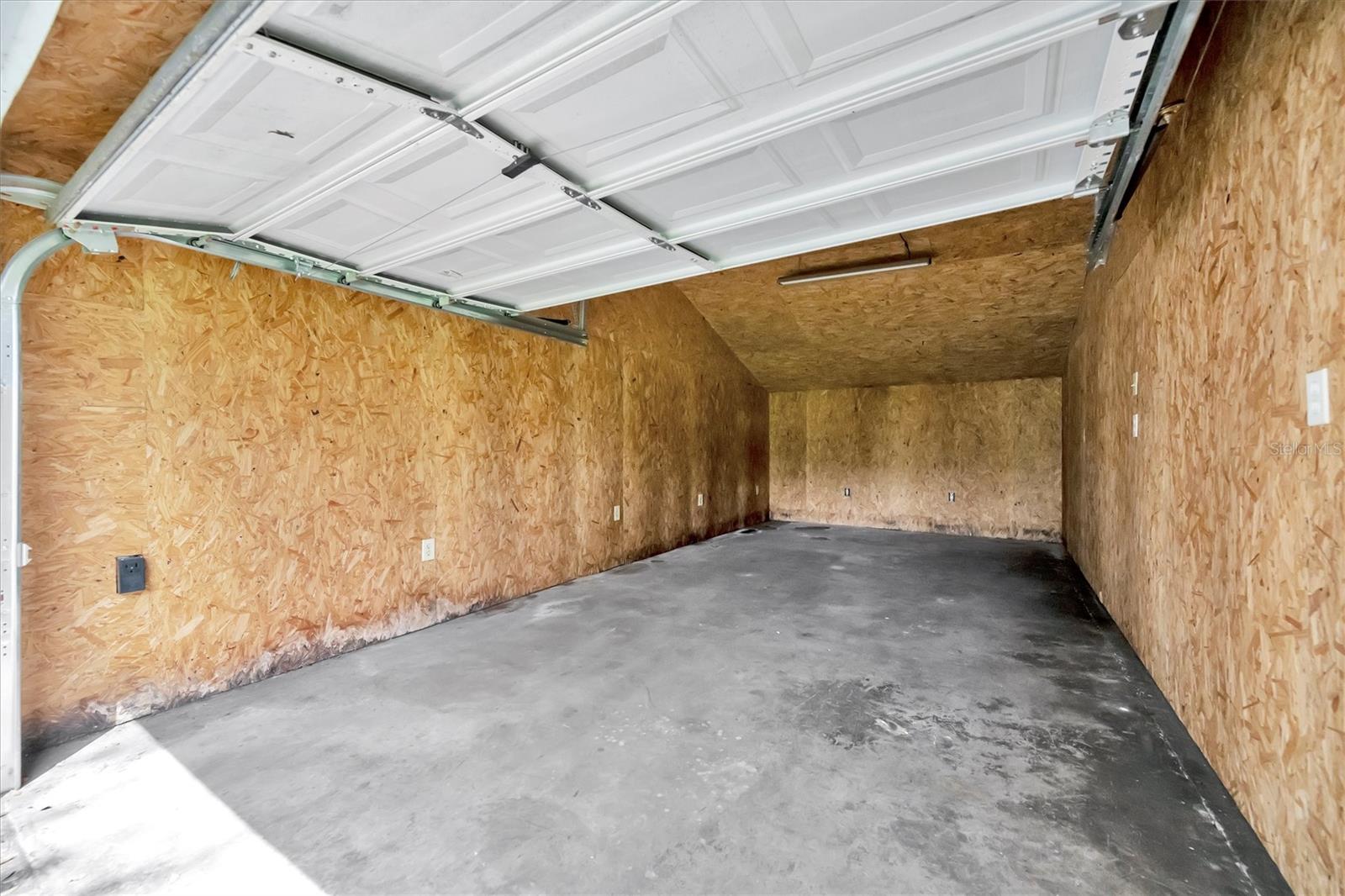 7015 SPEARS RD, PLANT CITY, FL, 33567