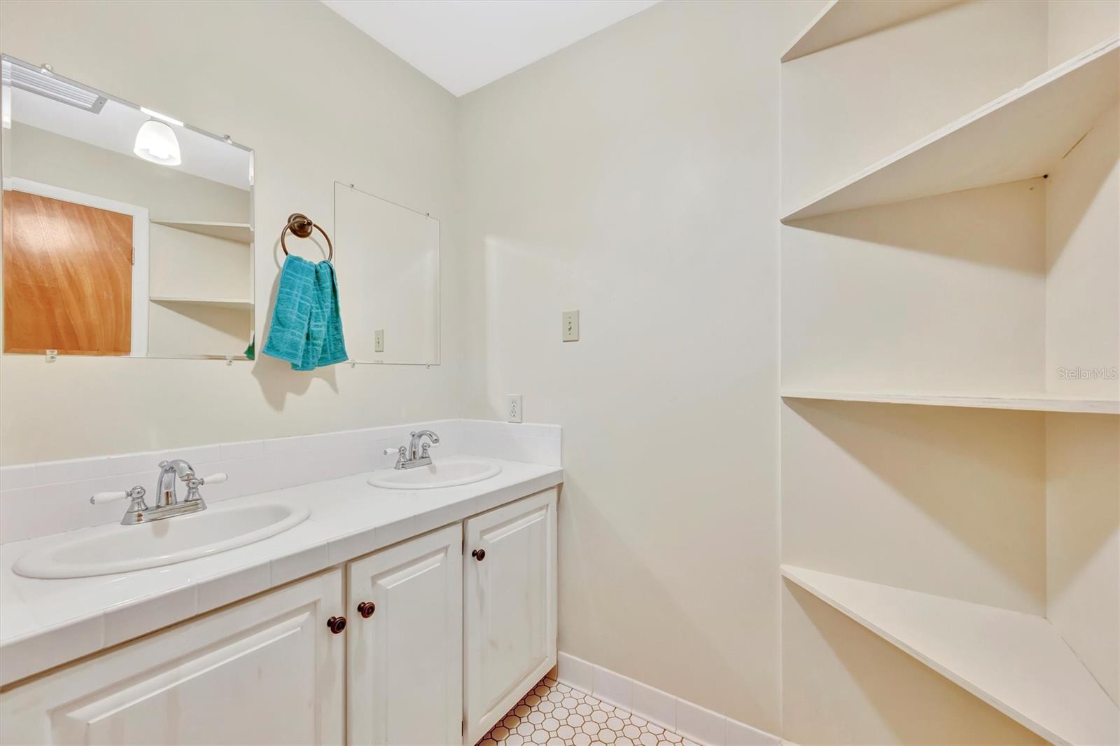 7015 SPEARS RD, PLANT CITY, FL, 33567