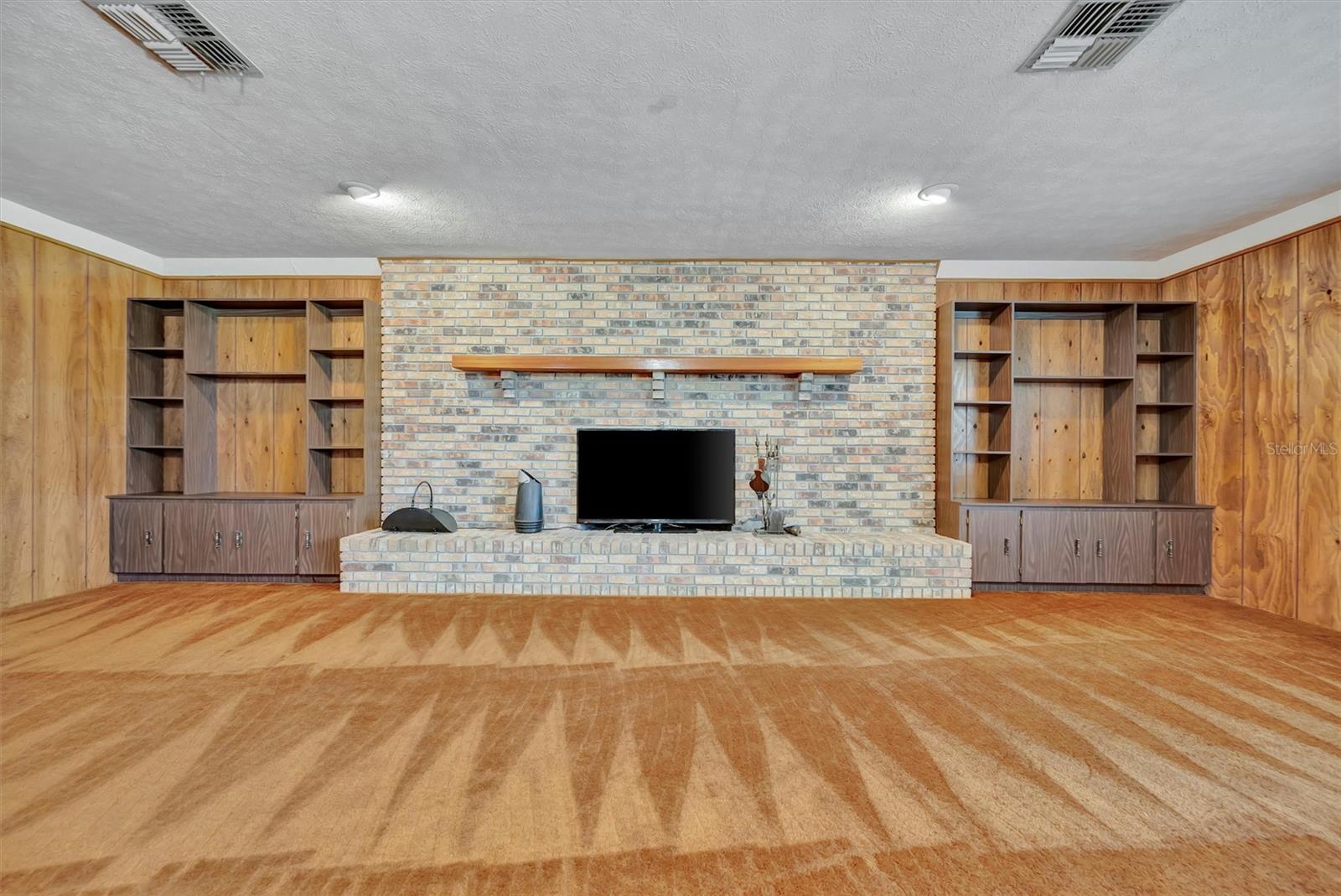 7015 SPEARS RD, PLANT CITY, FL, 33567