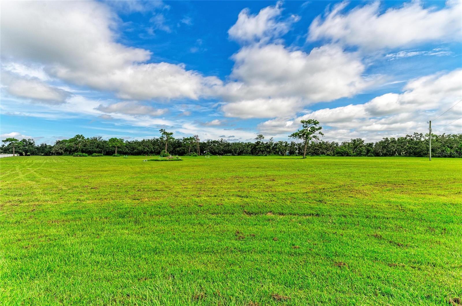 A4664784 Property Photo